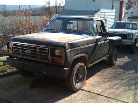 1985 Ford F-150 “Flareside”