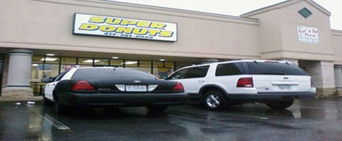 2001 Ford Crown Victoria photo