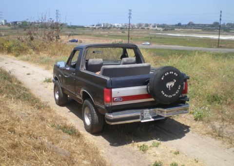 1988 Ford Bronco photo