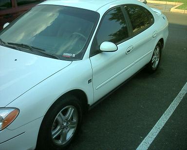 2002 Ford Taurus photo