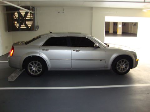 2008 Chrysler 300 “Bilo”