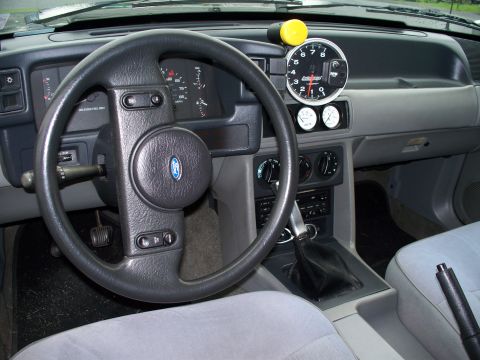 1988 Ford Mustang photo