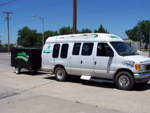 2006 Ford E250 photo