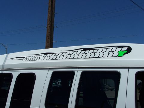 2006 Ford E250 photo