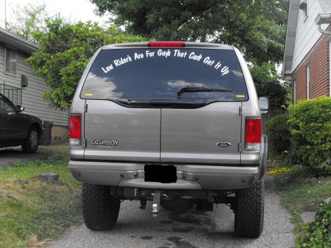 2003 Ford Excursion photo