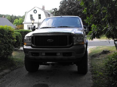 2003 Ford Excursion photo