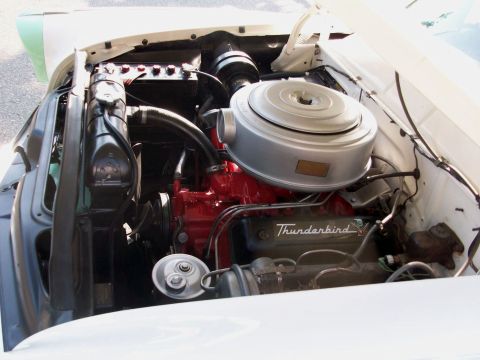 1956 Ford Fairlane “Meadowmist Mellow”