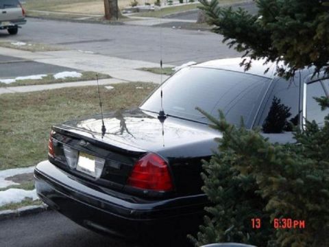 2002 Ford Crown Victoria photo