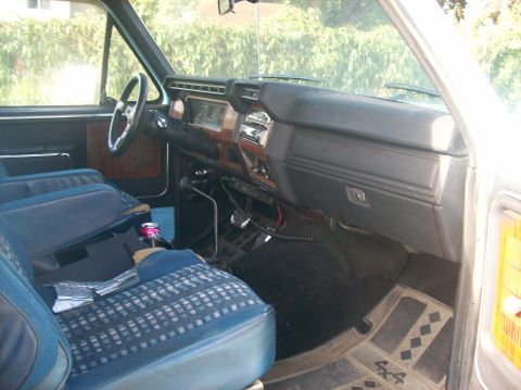 1982 Ford Bronco photo