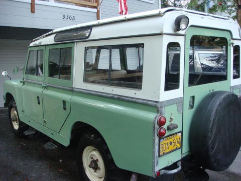 1967 Land Rover Land Rover photo