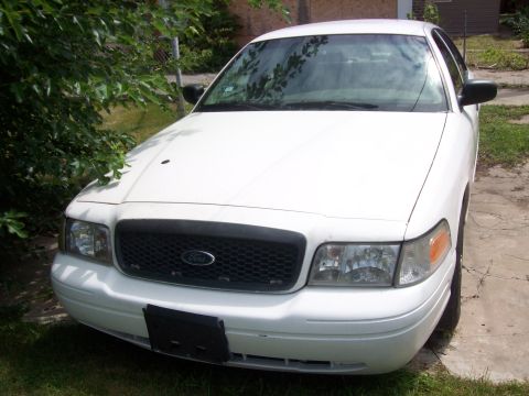 2004 Ford Crown Victoria