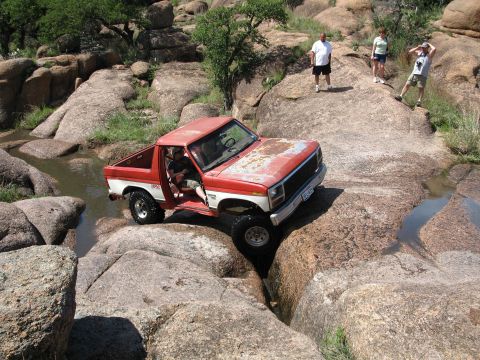1986 Ford Bronco photo
