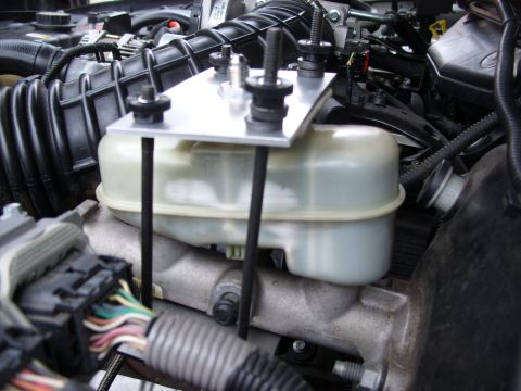2005 Ford Crown Victoria photo