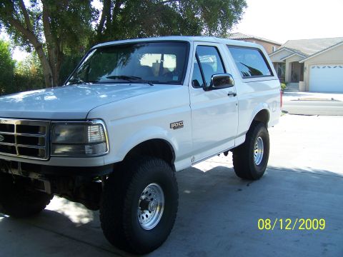 1995 Ford Bronco “the juice”