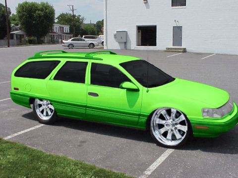 1999 Ford Taurus photo