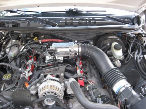 2003 Ford Crown Victoria photo
