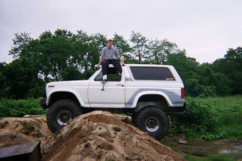 1995 Ford Bronco photo