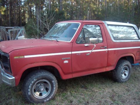 1985 Ford Bronco photo