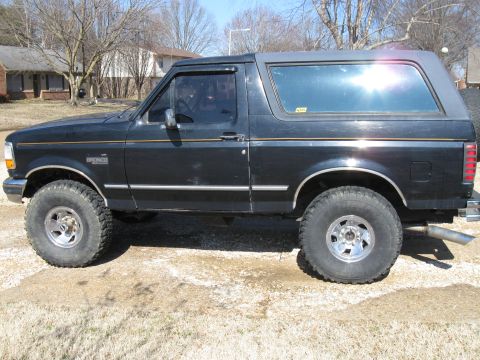 1994 Ford Bronco photo