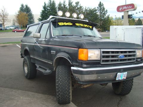 1989 Ford Bronco photo