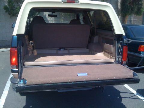 1995 Ford Bronco “Eddie Bauer”