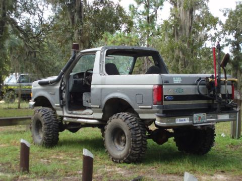1992 Ford Bronco photo