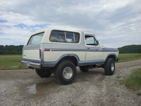1979 Ford Bronco photo