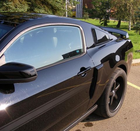 2011 Ford Mustang photo