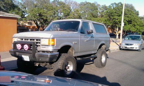 1995 Ford Bronco photo