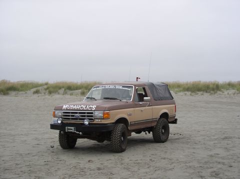 1987 Ford Bronco “Betty”