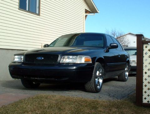 1995 Ford Crown Victoria photo