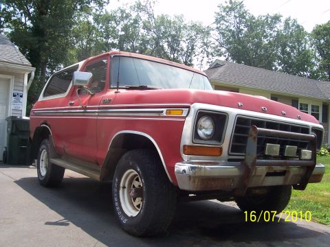 1990 Ford Bronco photo