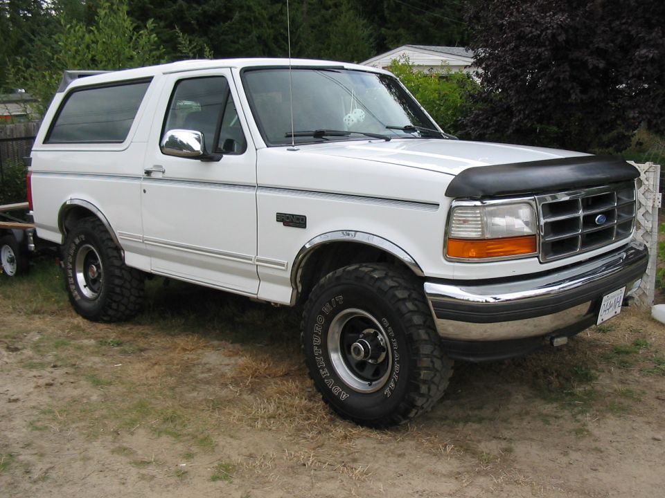 1995 Ford Bronco “Pretty Penny”