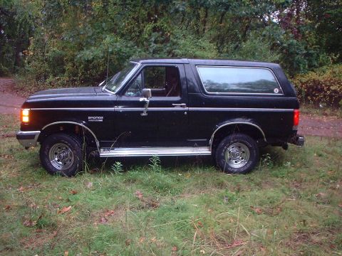 1989 Ford Bronco photo