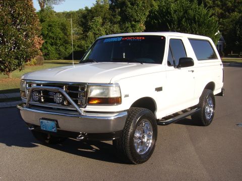 1995 Ford Bronco “JUICE”