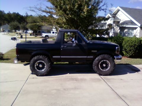 1994 Ford Bronco photo