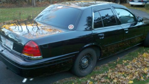 1999 Ford Crown Victoria photo