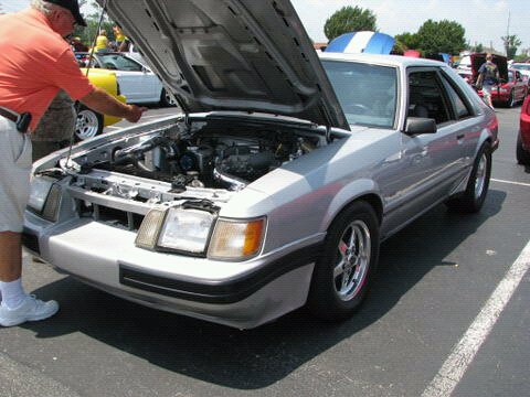 1986 Ford Mustang photo
