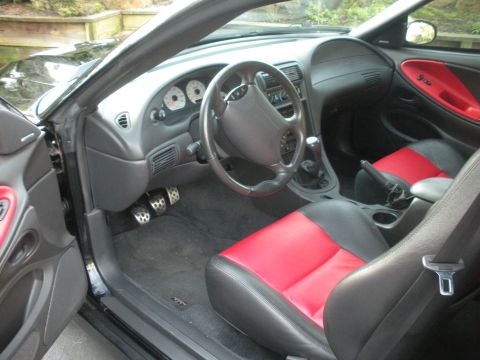 2003 Ford Mustang photo