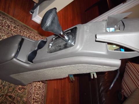 1998 Ford Crown Victoria photo
