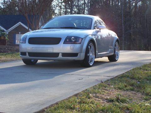 2001 Audi TT photo