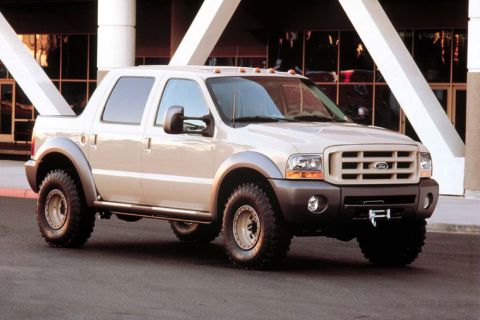2004 Ford Excursion photo