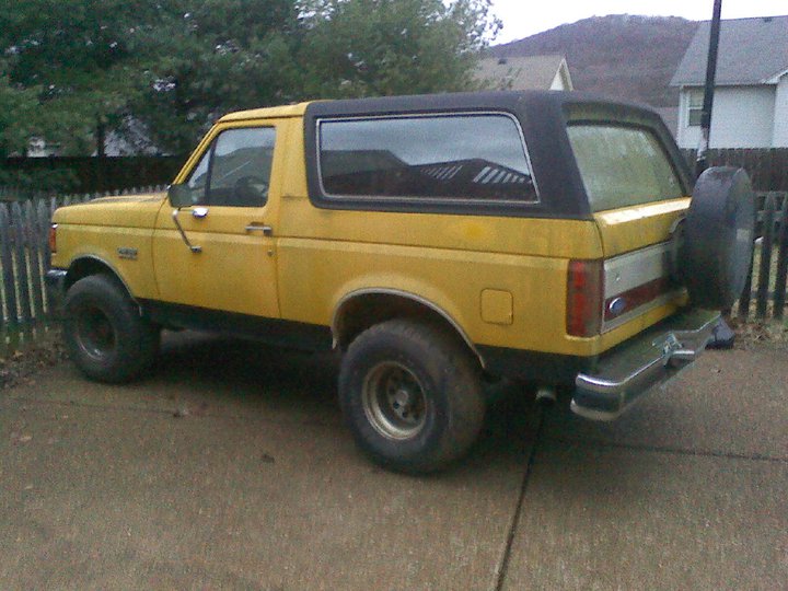 1988 Ford Bronco “SHARRON GENE”