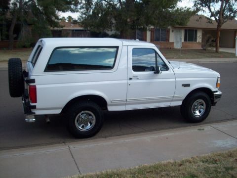 1995 Ford Bronco photo