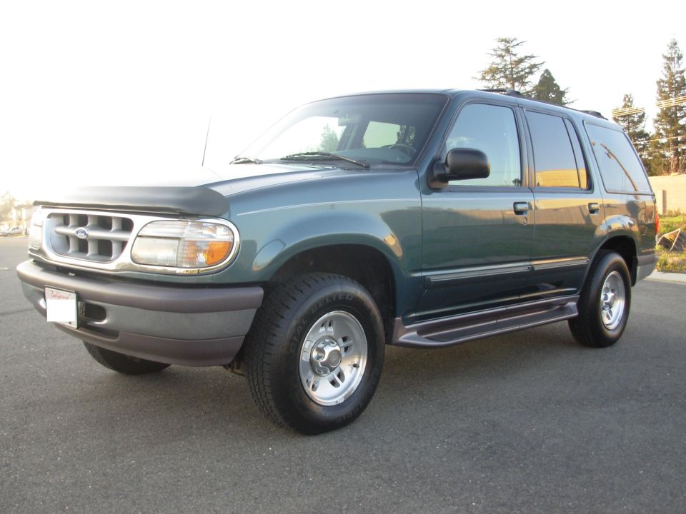 1997 Ford Explorer “XLT”