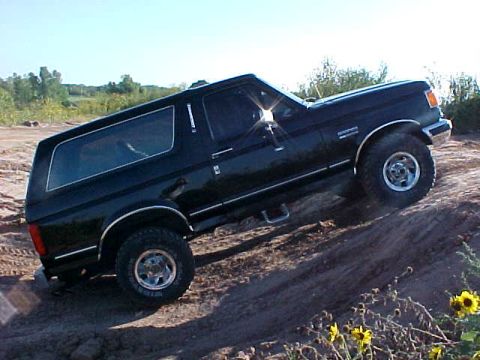 1989 Ford Bronco photo