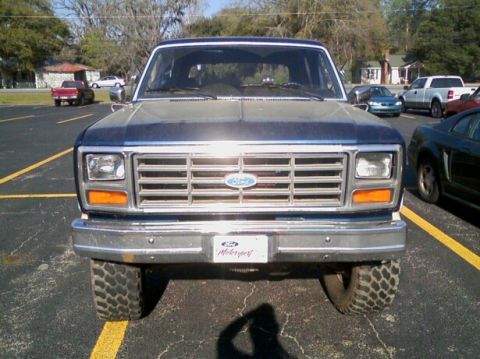 1983 Ford Bronco photo