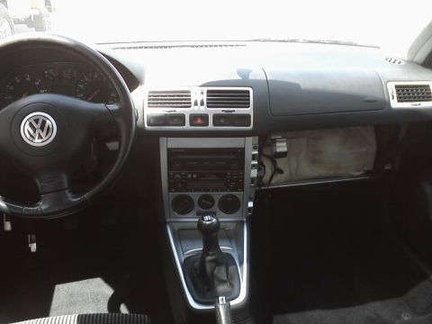 2001 Volkswagen Jetta “Wolfsburg”