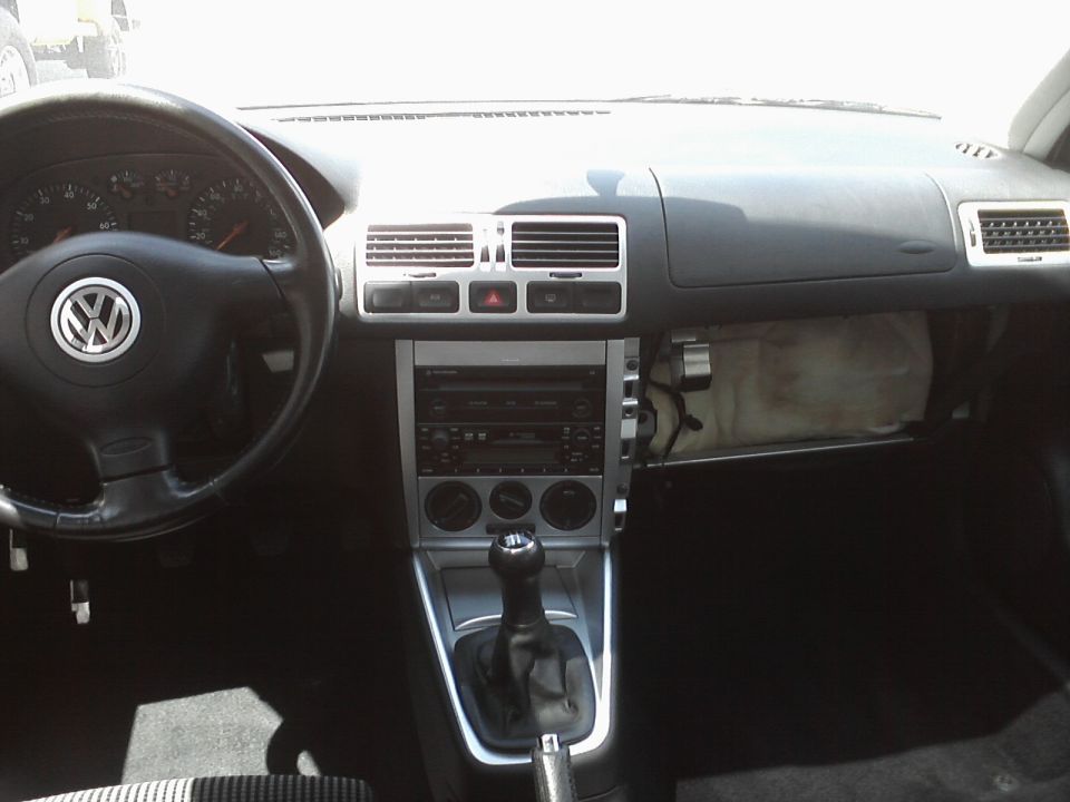 2001 Volkswagen Jetta “Wolfsburg”