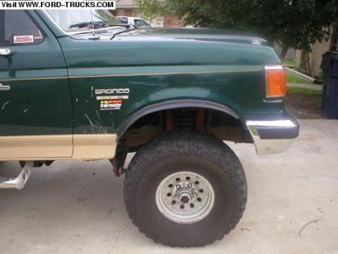 1990 Ford Bronco photo